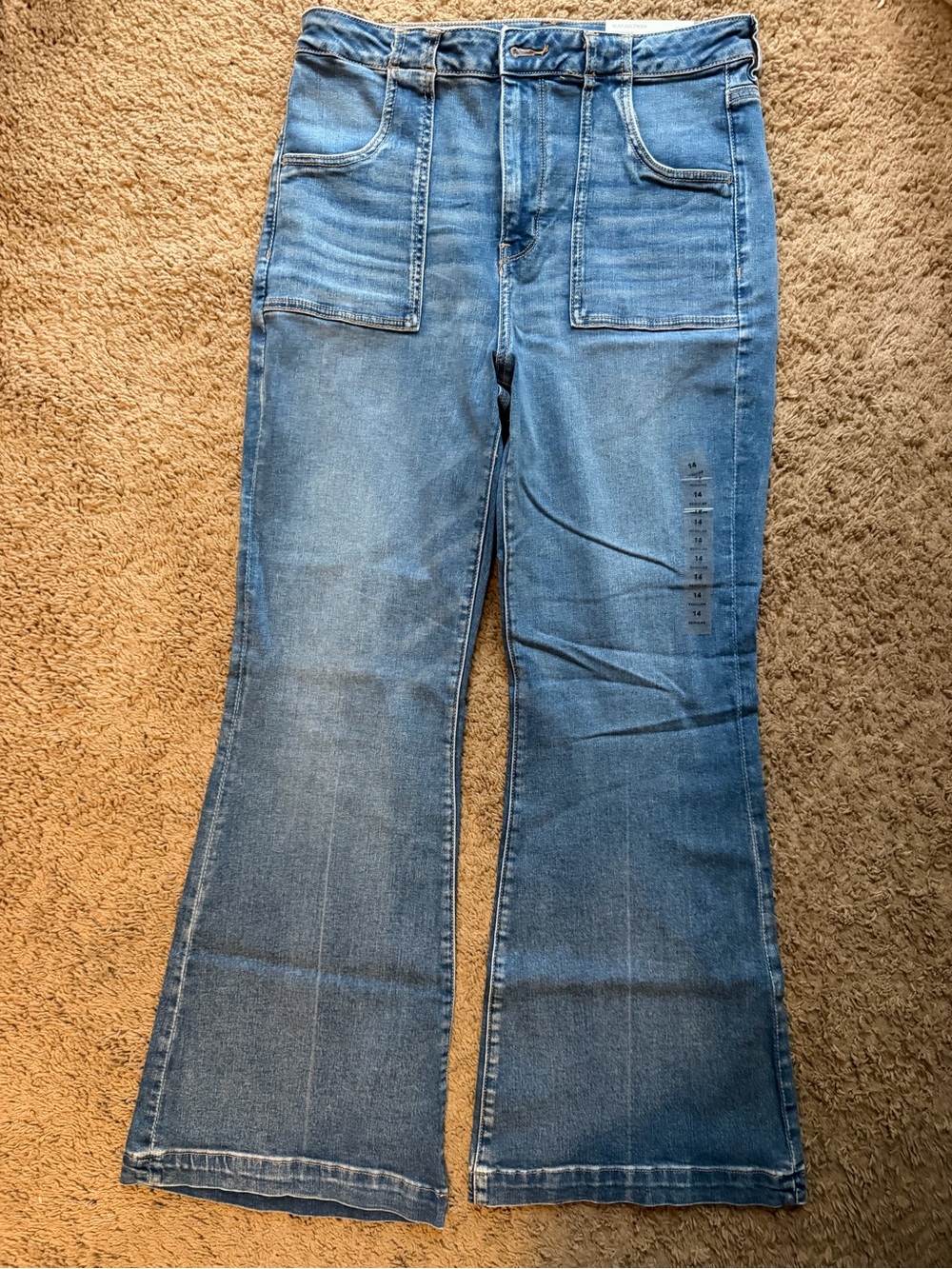 American Eagle Outfitters Light Blue Wide-Leg Denim Jeans